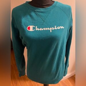 Champion Women's Size Small Teal Crew Neck Long Sleeved Sweatshirt
